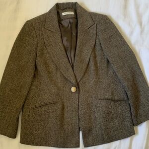Planet British brand black/tan notch collar single button lined blazer EUC